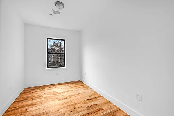 Rented by Corcoran | media 25