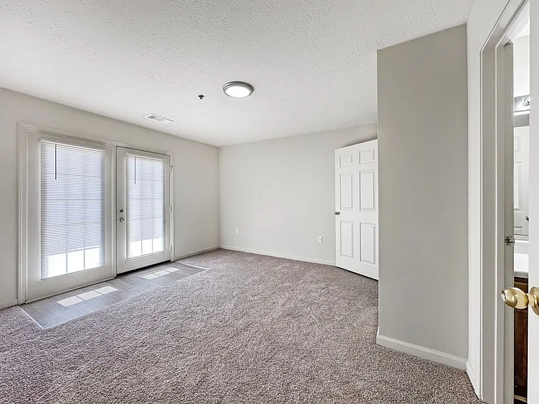 19364 Chelsey Dr — Photo 11