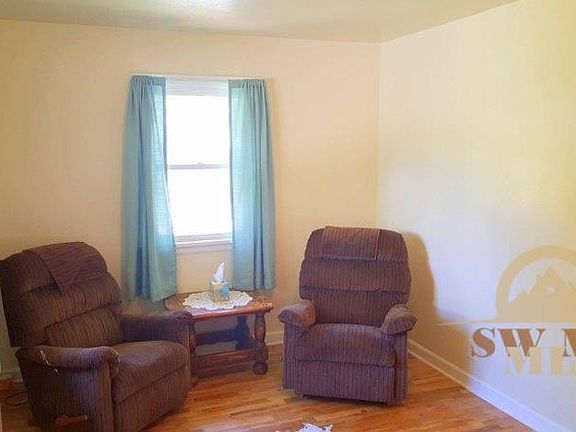 5th image of 420 N Yellowstone St