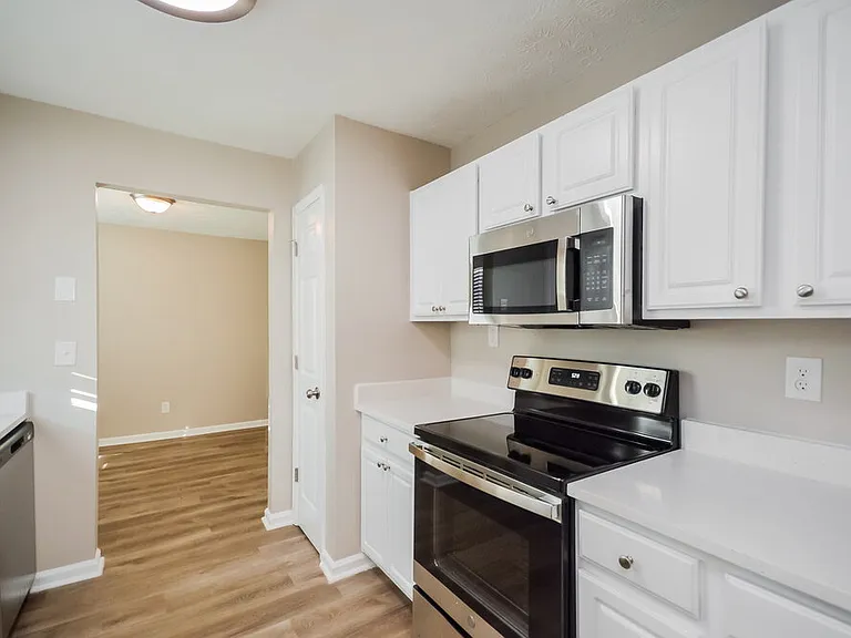 9162 S Sterling Lakes Dr — Photo 8