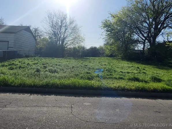 4376 N Garrison Pl, Tulsa, OK 74106