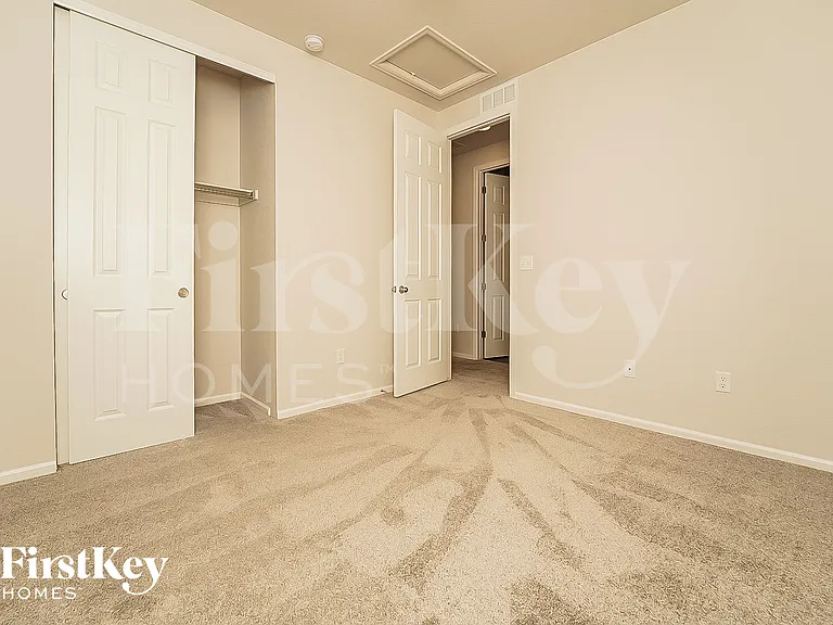 9842 Reunion Pkwy — Photo 10