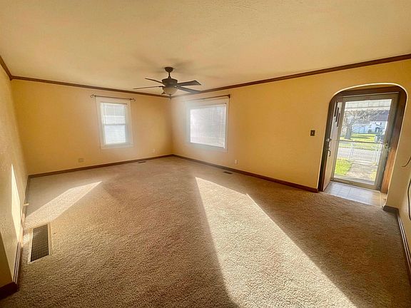 5th image of 1317 Union Ave