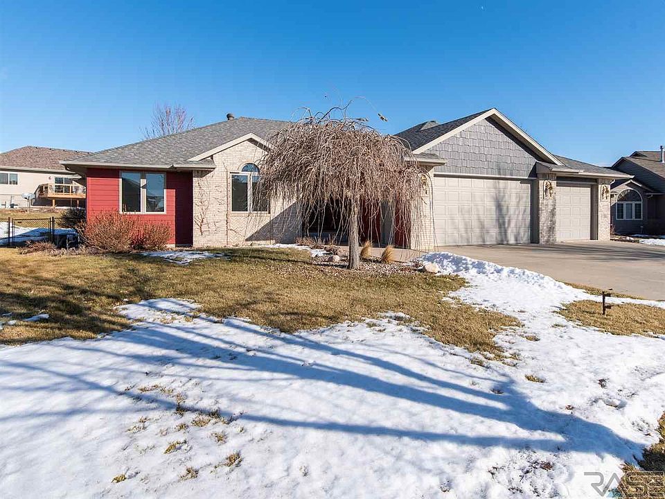 1st image of 2108 E Briar Den Ct