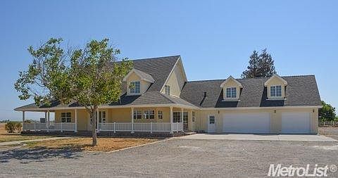 1st image of 27255 Tiffany Ln
