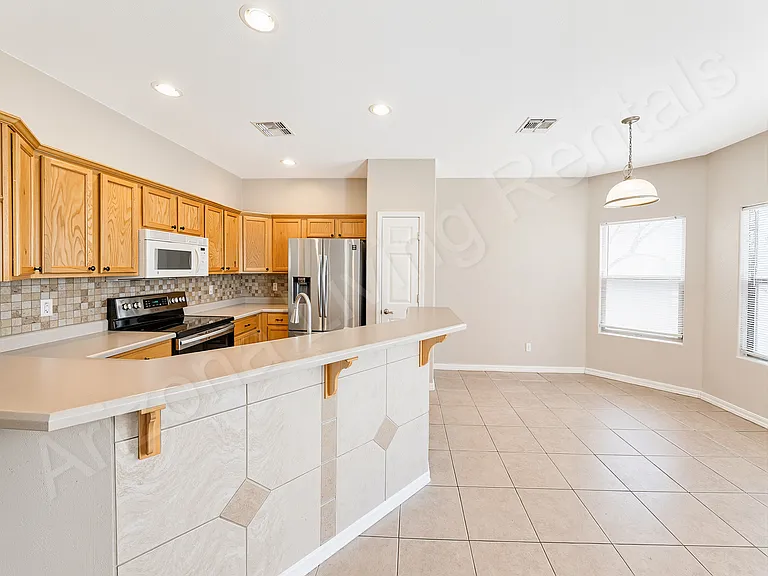 2085 Alan Ladd Dr — Photo 16