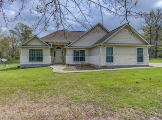 800 Memory Ln, Diboll, TX 75941