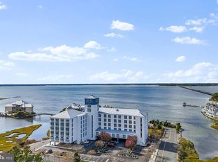 200 59th St #302, Ocean City, MD 21842