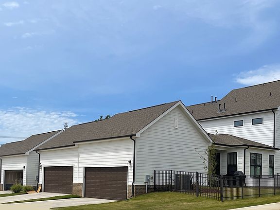2nd image of 10220 Meeting House Dr NW