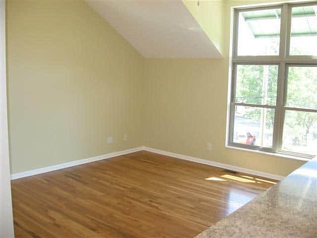 3RD FLOOR GREAT ROOM PIC 1