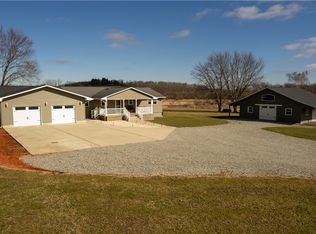 17 Fink Ln, Latrobe, PA 15650