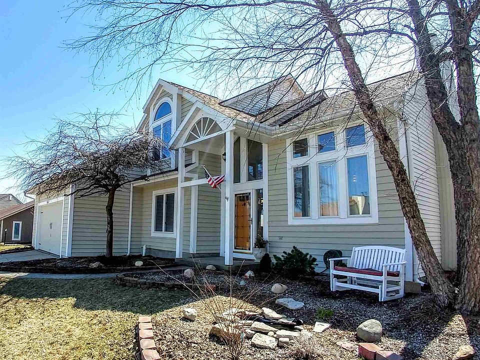 1st image of 9011 Smokey Hill Pl
