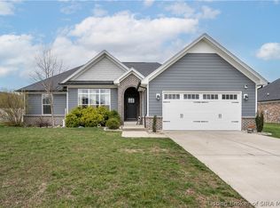 Chestnut Hill Ct, Charlestown, IN 47111