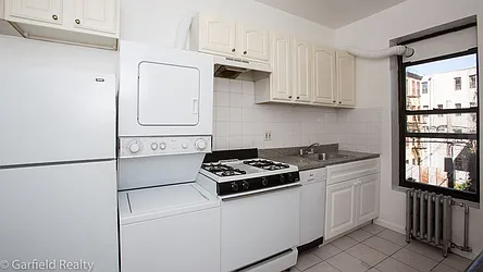 Rented by Garfield Realty 