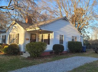 1414 12th Street Dr NW, Hickory, NC 28601