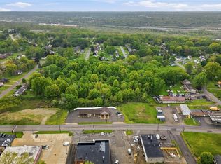 38 McCartney Rd, Campbell, OH 44405
