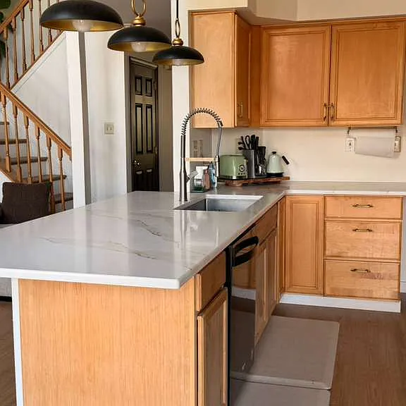 KITCHEN PENNINSULA