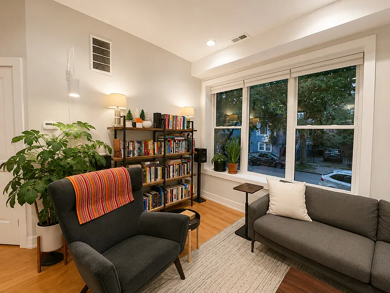 2604 N Drake Ave #1R — Photo 5