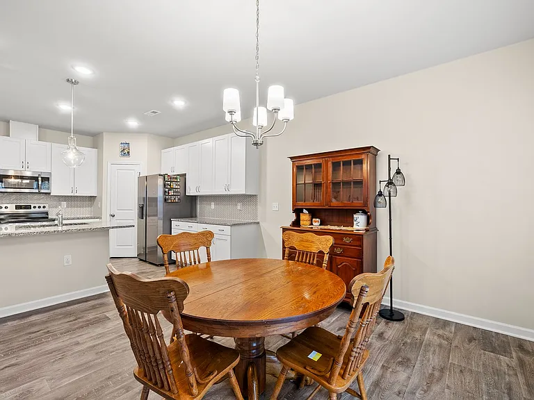 304 Beacon Hill Rd — Photo 7