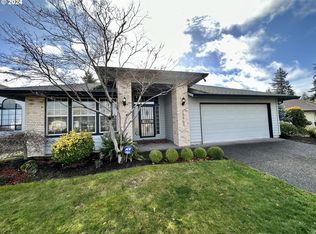 15812 NE San Rafael St, Portland, OR 97230