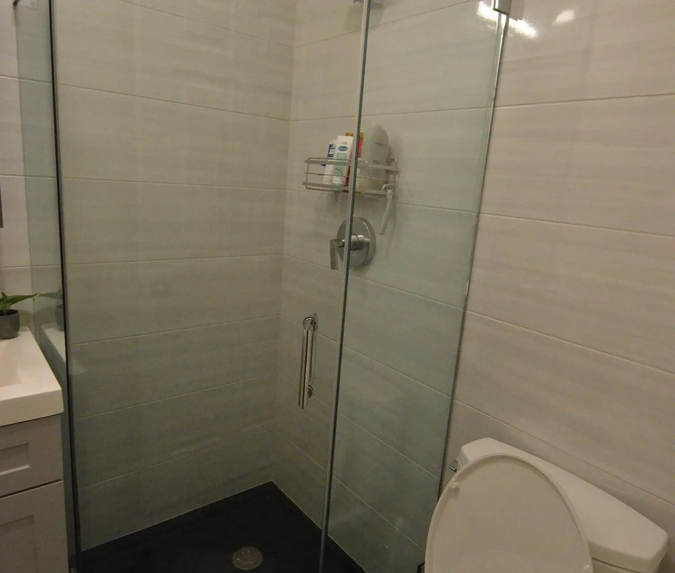Studio, 450 sqft, $2,500 — Photo 4