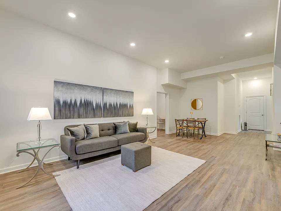 112 Pine Bluff Ct #BASEMENT