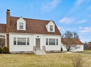 9855 Stellhorn Rd, Fort Wayne, IN 46815