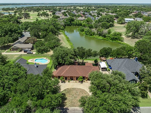 4th image of 9208 Country Lake Dr