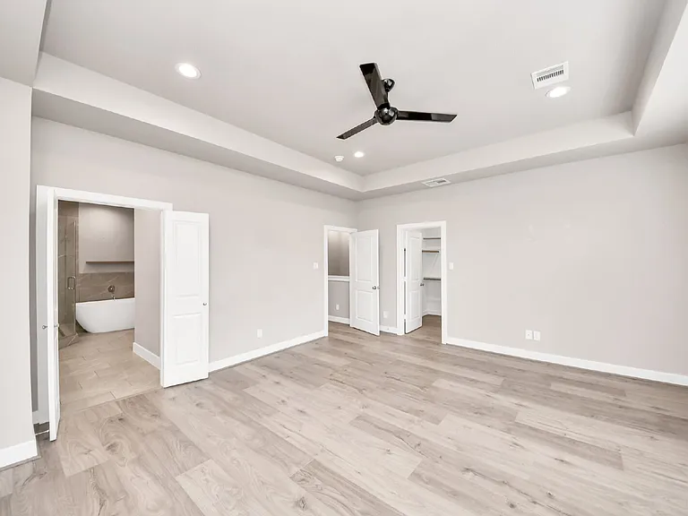 2114 Stuart St — Photo 30