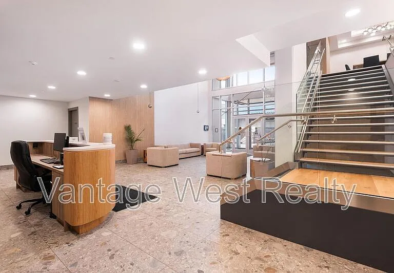 3699 Capozzi Rd #406 — Photo 35