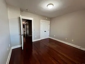 9 W River St #2 — Photo 12