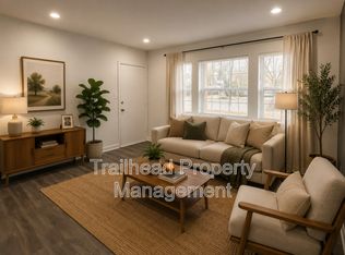 312 E Gregory Blvd #1, Kansas City, MO 64113