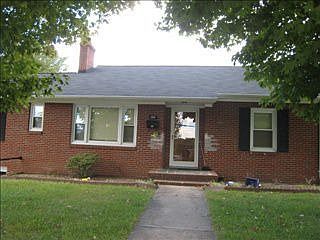 1st image of 150 Gloucester Ave