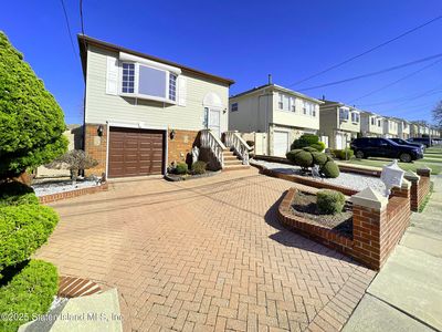 105 Bartlett Ave, Staten Island, NY, 10312