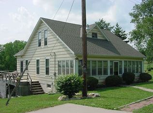 930 W Elm St, Arlington, NE 68002