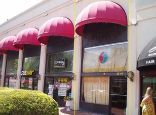 25 Cuttermill Rd STE 04, Great Neck, NY 11021