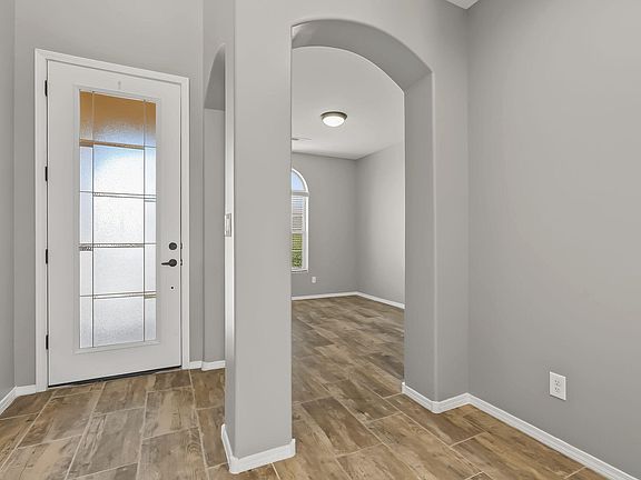 5th image of 480 Michael Ave SW