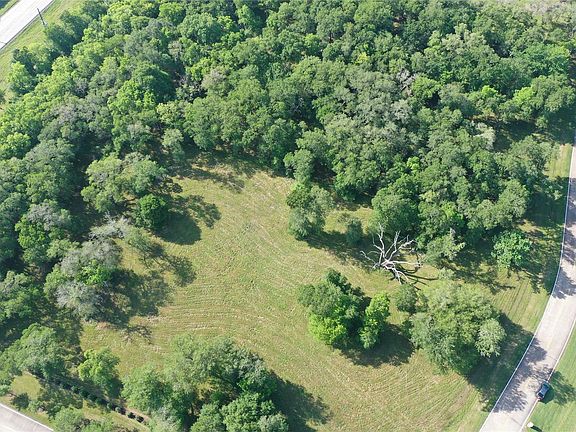 3rd image of 8011 Thompson Lake Dr
