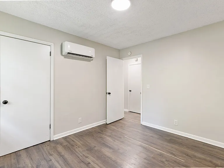 3413 Elm Hill Pike — Photo 5