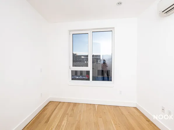 1409 Fulton Street image 7 of 24