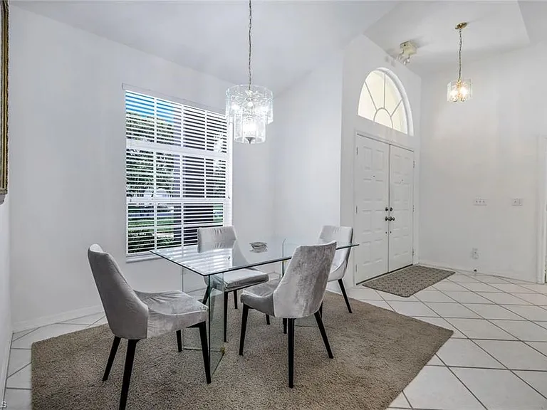 5110 Brixton Ct — Photo 10