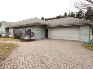 1012 Easthill Pl, Wausau, WI 54403