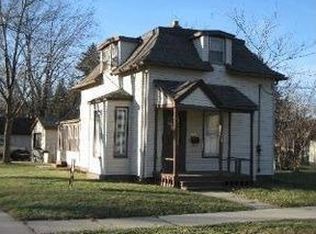 555 Bangs St, Aurora, IL 60505