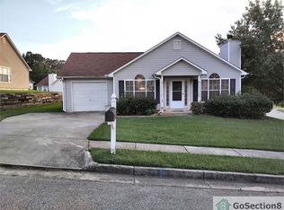 10609 Pine Forest Ln, Jonesboro, GA