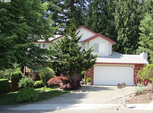 36765 Eldridge Dr, Sandy, OR 97055