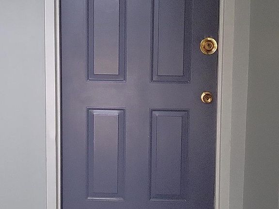 3rd image of 9837 Horse Castle Ct #806