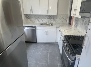 67-06 186th Ln APT G, Fresh Meadows, NY 11365