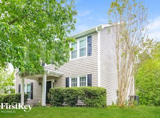 521 Covington Ridge Rd, Winston Salem, NC 27107