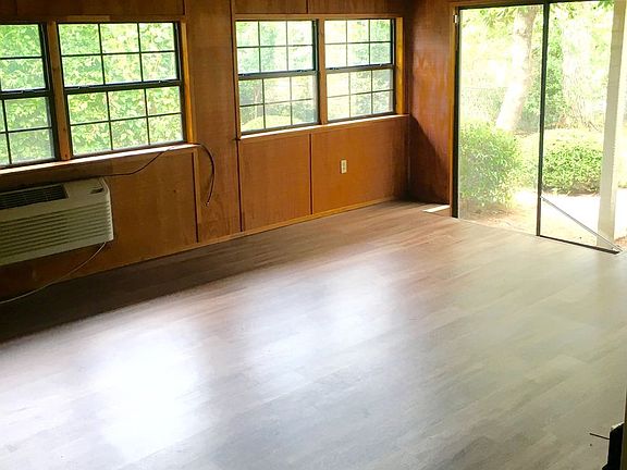 5th image of 5709 NW Chestnut Ln