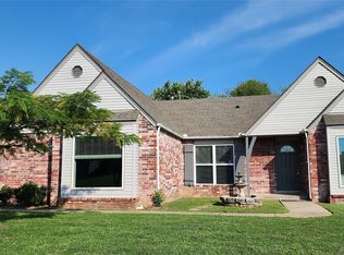 500 E Helena St, Broken Arrow, OK 74012